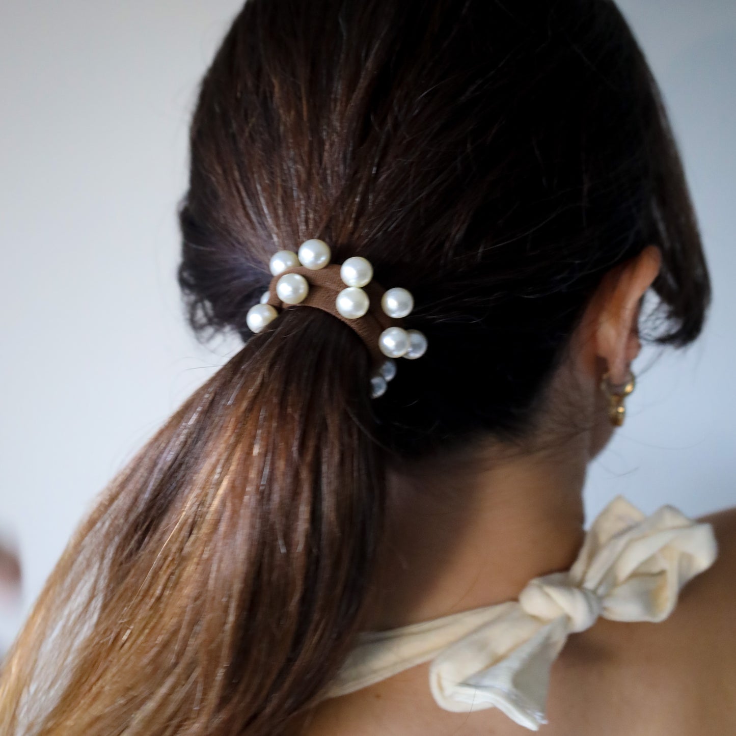 Driftwood Chocolate Brown Pearl Hair Tie