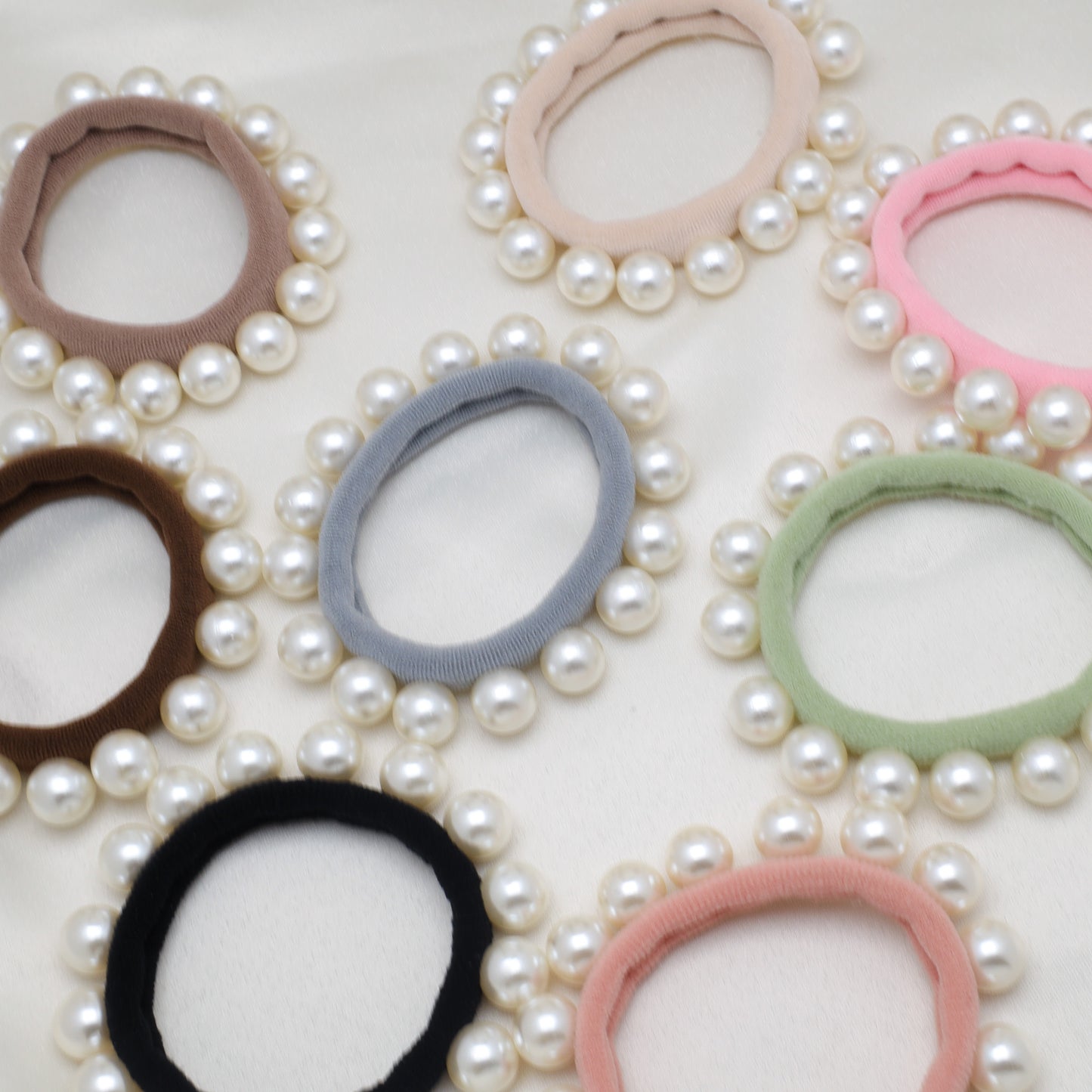 Coastal Collection Pearl Hair Tie Complete 8 Pack