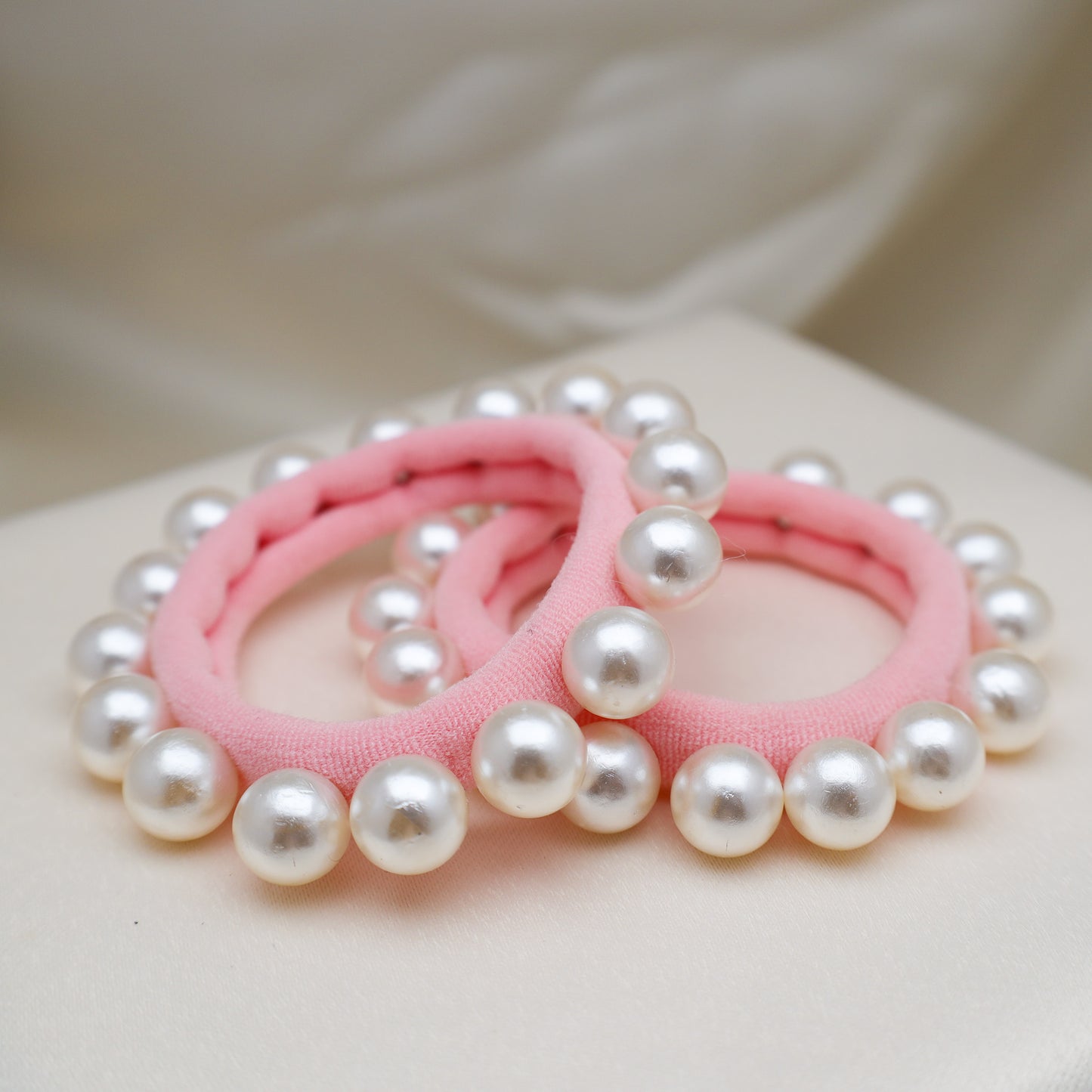 Coral Pink Pearl Hair Tie