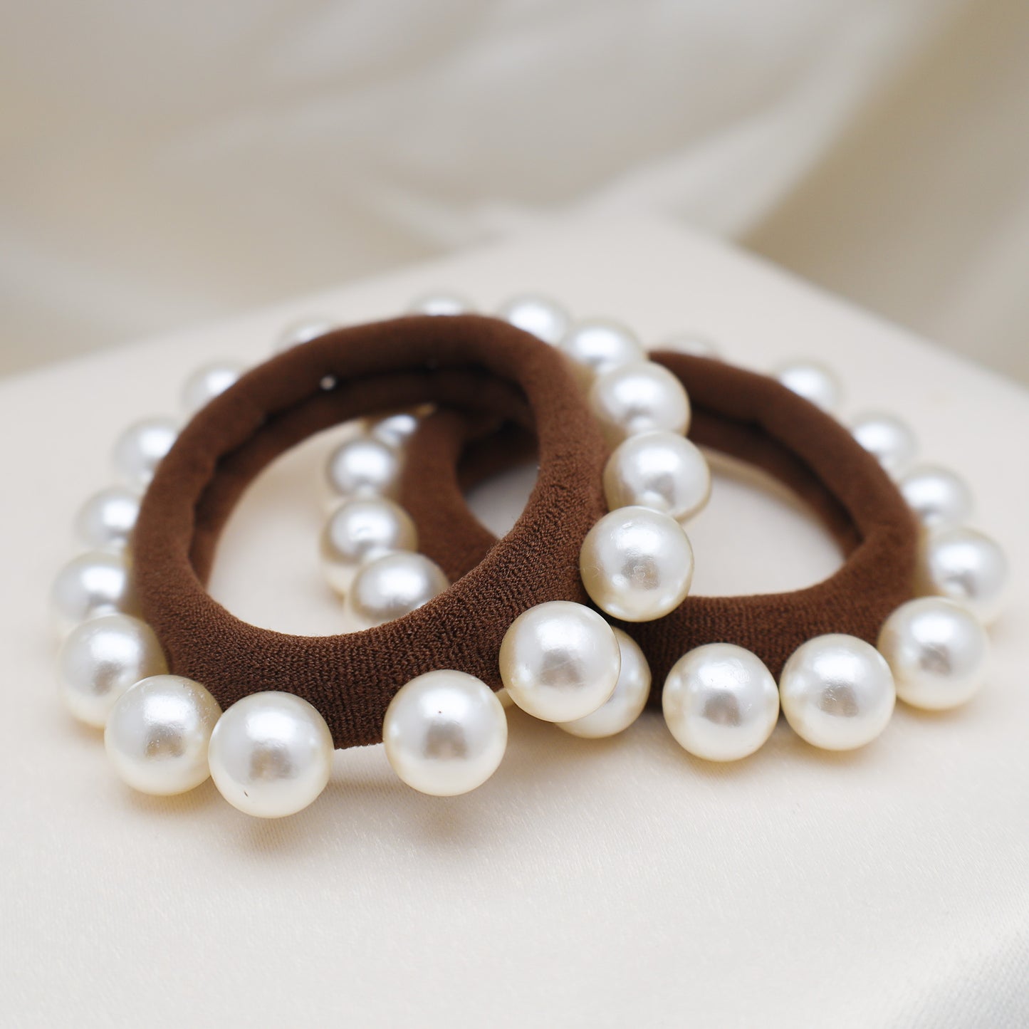 Driftwood Brown Pearl Hair Tie