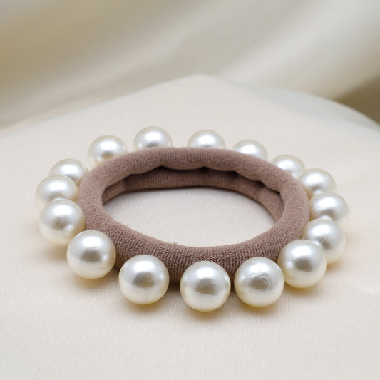 Sandstone Brown Pearl Hair Tie