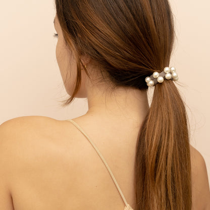 Beige Pearl Hair Tie